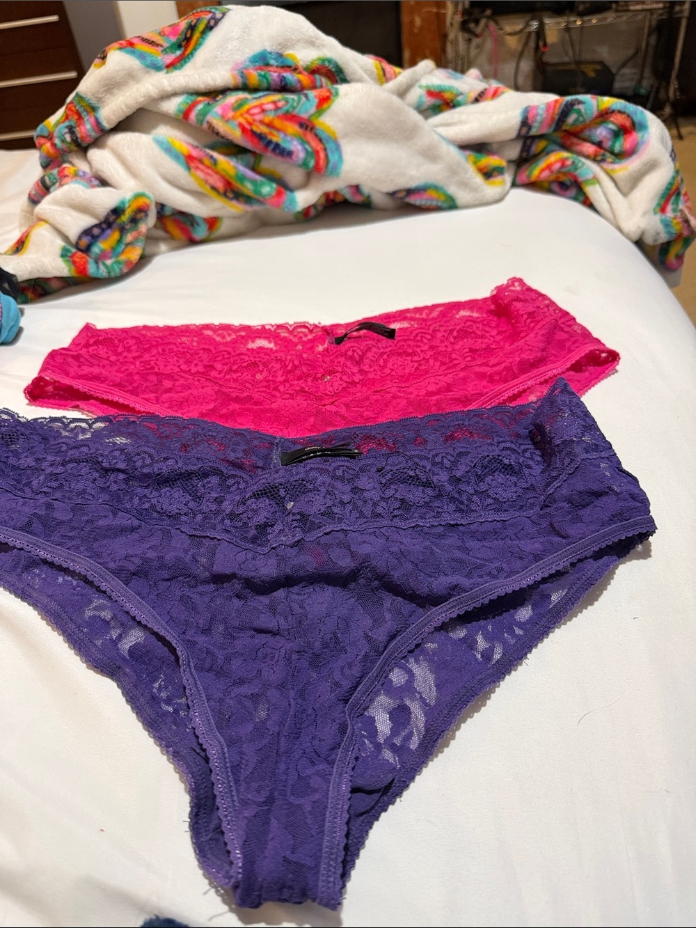 Daisy Fuentes Hot Pink & Purple  Lace Bikini Panties.